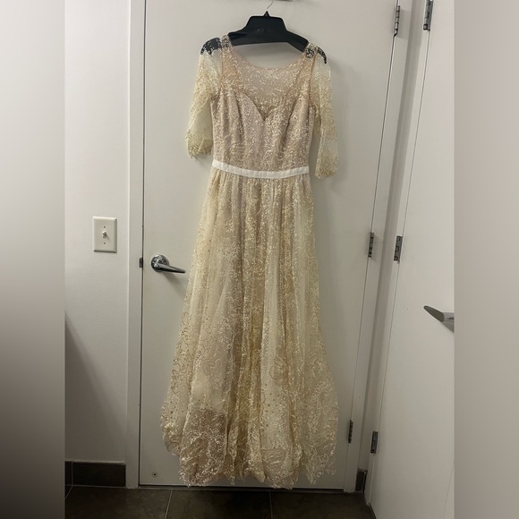 NWT Marchesa Notte Glitters Tulle Ivory Wedding Gown - Picture 4 of 13